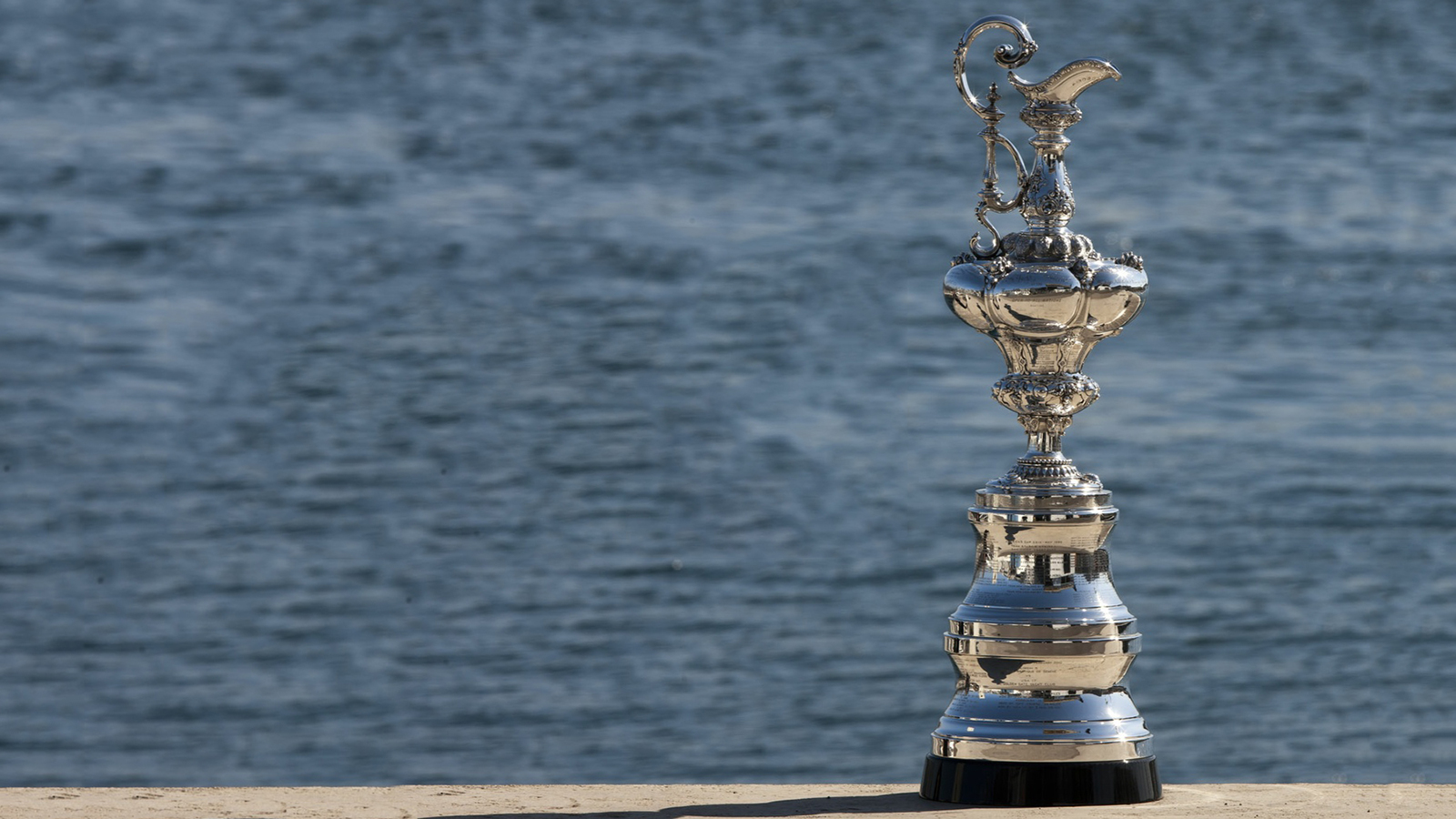 the-Americas-Cup-trophy
