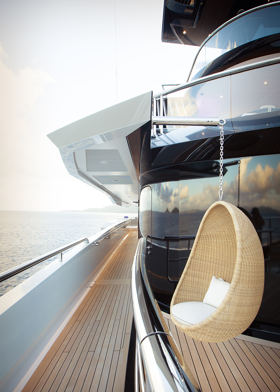 95m superyacht Kismet's winning combination