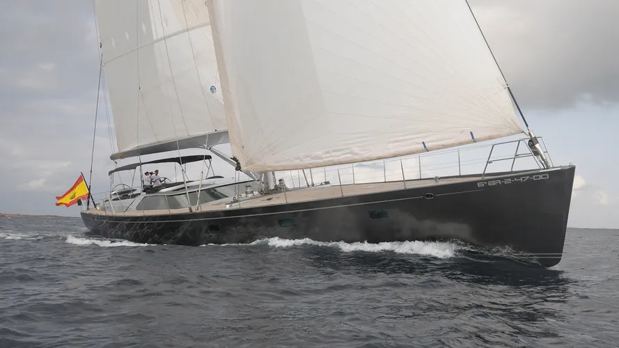 the-monty-north-sailing-yacht-concordia-is-currently-offered-for-sale