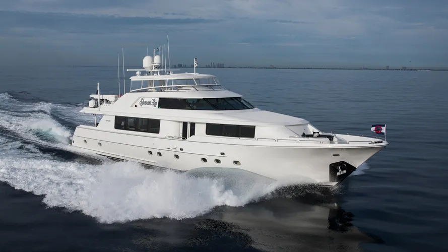 Sharon Lee - yacht sold