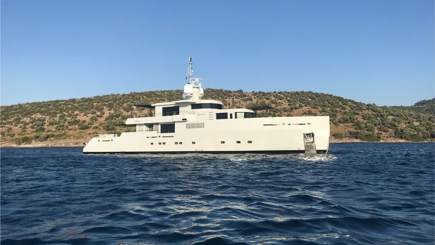 yachts-spotted-around-the-world