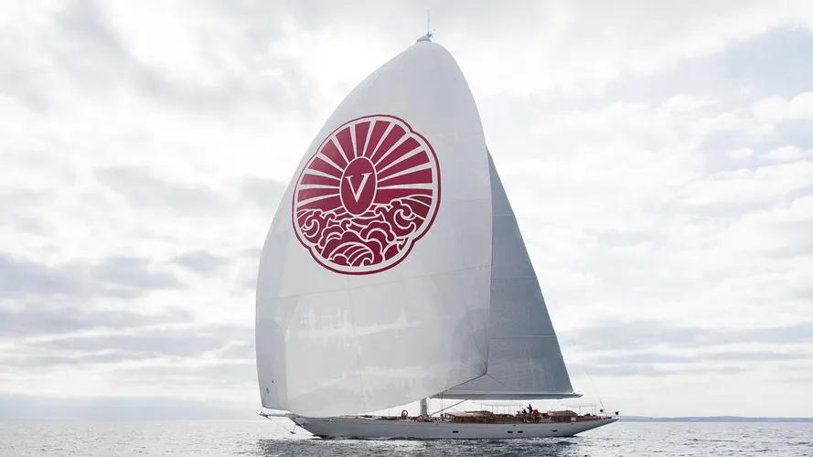 the-truly-classic-sailing-yacht-vijonara-was-built-by-pendennis-and-launched-in-early-2018-credit-andrew-wright