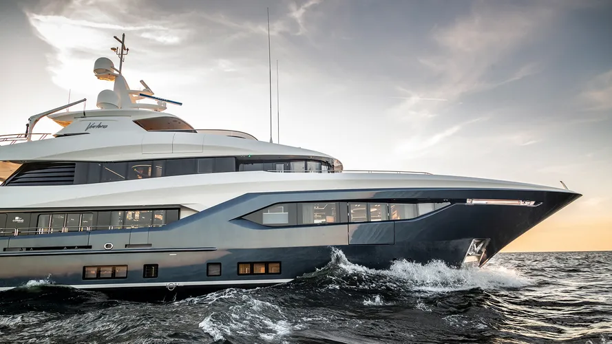 Viatoris-super-yacht