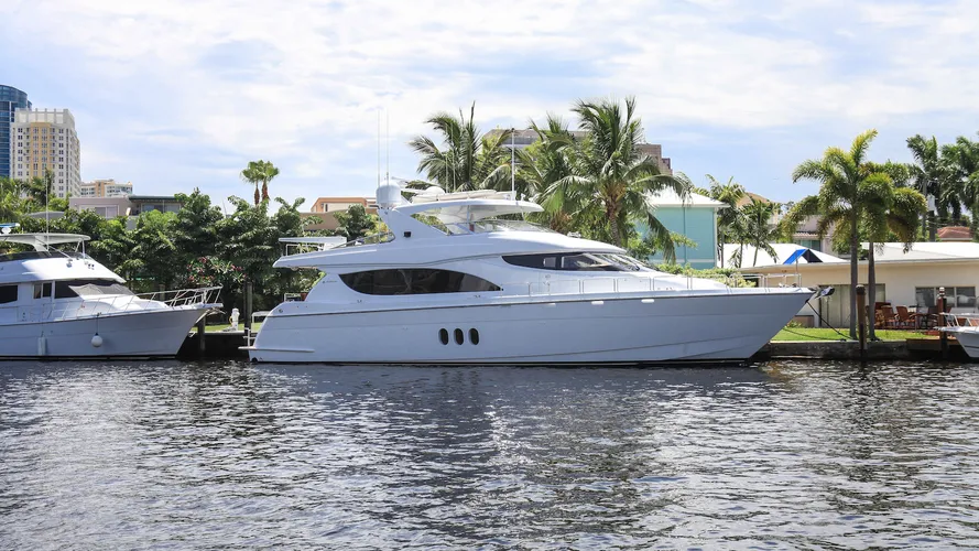 Ocean View - Hatteras motor yacht sold
