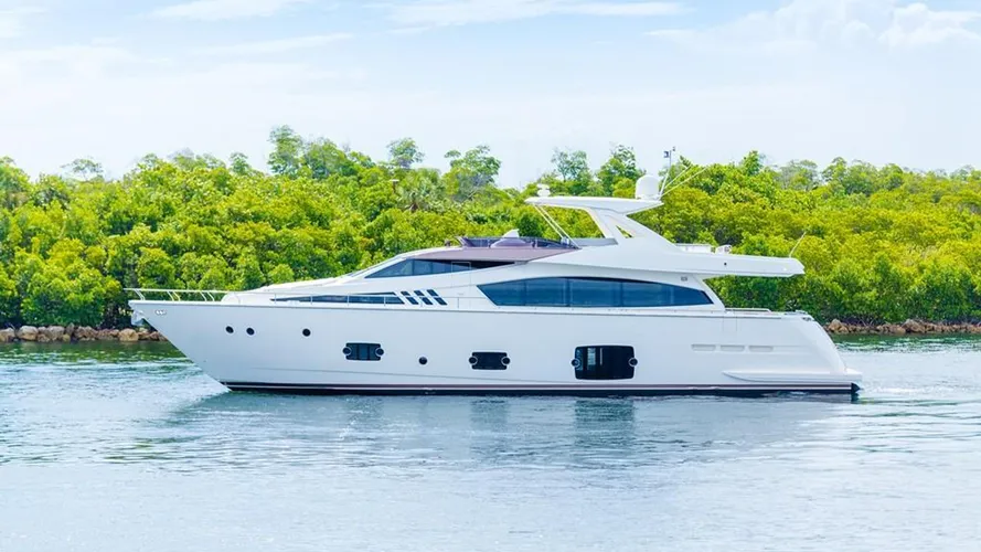 ferretti-motor-yacht-bella-rona-for-sale