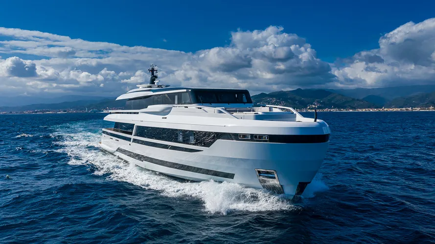 Palumbo-launches-first-alloy-130-motor-yacht-LAUL