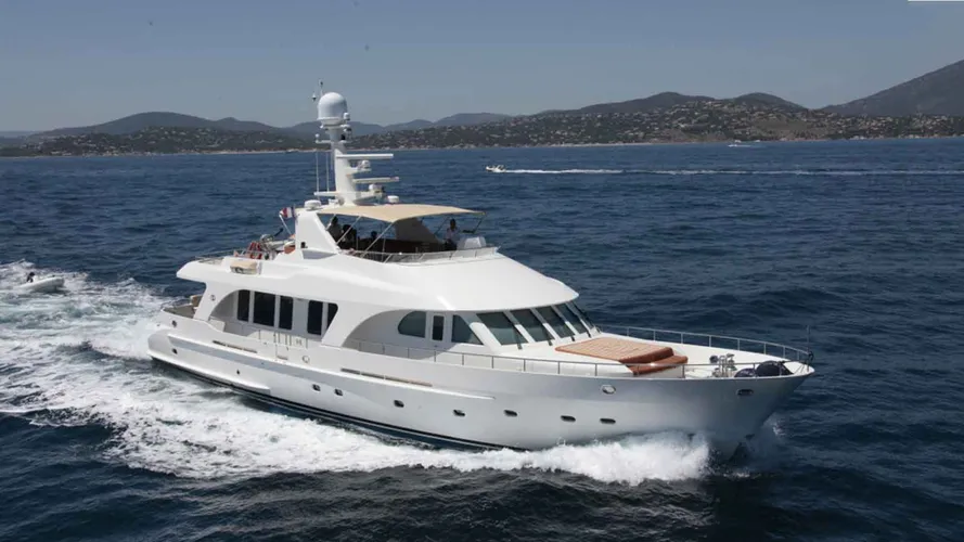 Moon River - Moonen motor yacht sold