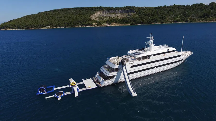 best-yachts-for-charter-this-winter-katina