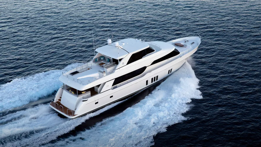 Ocean-Alexander-yacht-sold