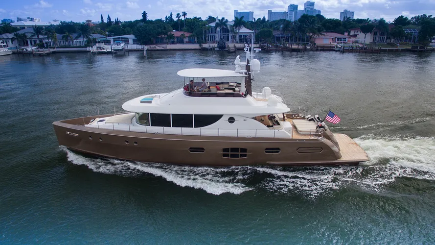 the-nisi-motor-yacht-diva-has-been-sold