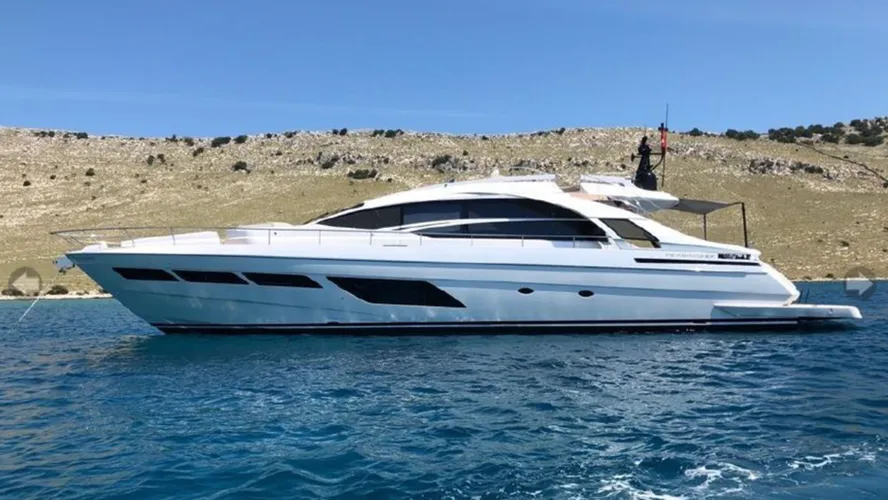 pershing-8x-motor-yacht-rocket-for-sale