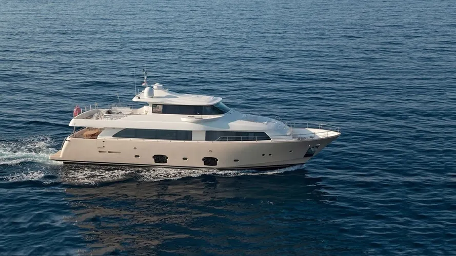 the-ferretti-motor-yacht-calypso-has-been-sold
