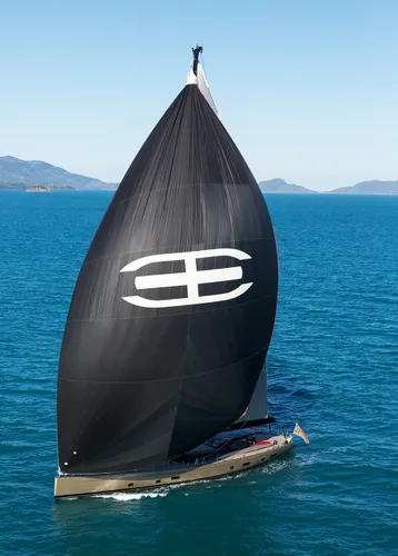 sailing-yacht-Escapade