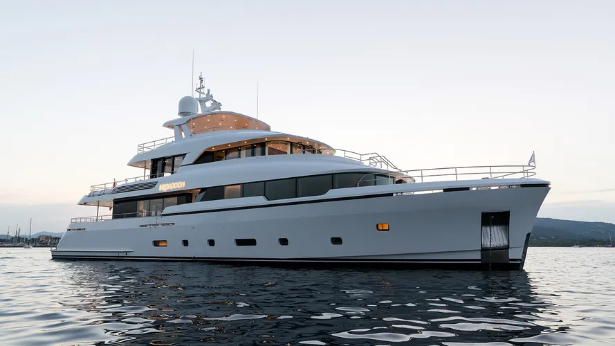 Brigadoon-yacht