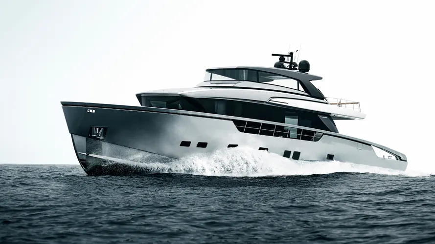 the-sanlorenzo-sx88-series-was-introduced-at-the-2017-cannes-yachting-festival-credit-tommaso-satori