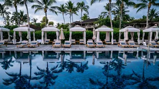 The-best-islands-in-Hawaii-to-visit-by-superyacht-Four-Seasons-Resort-Hualalai