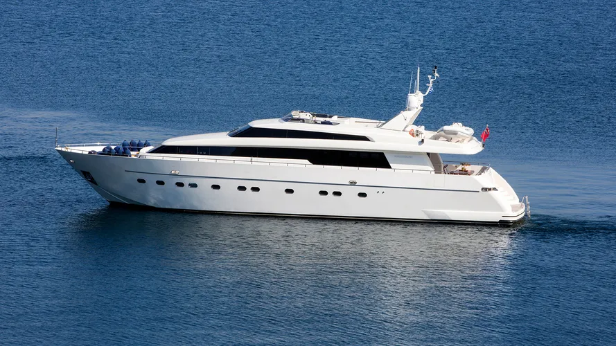 sanlorenzo-motor-yacht-theomare-sold