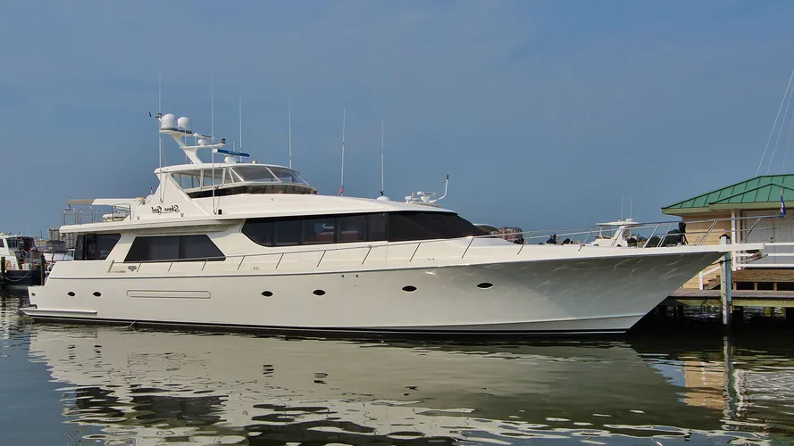 Shore-Girl-yacht-sold
