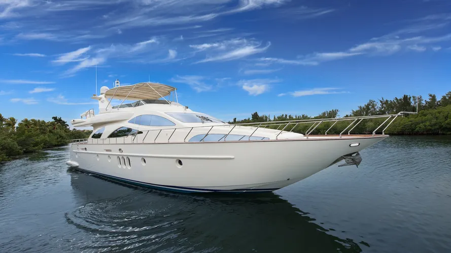 Antares - Azimut yacht sold