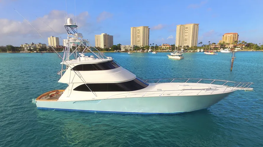 the-viking-motor-yacht-double-barrel-has-been-sold
