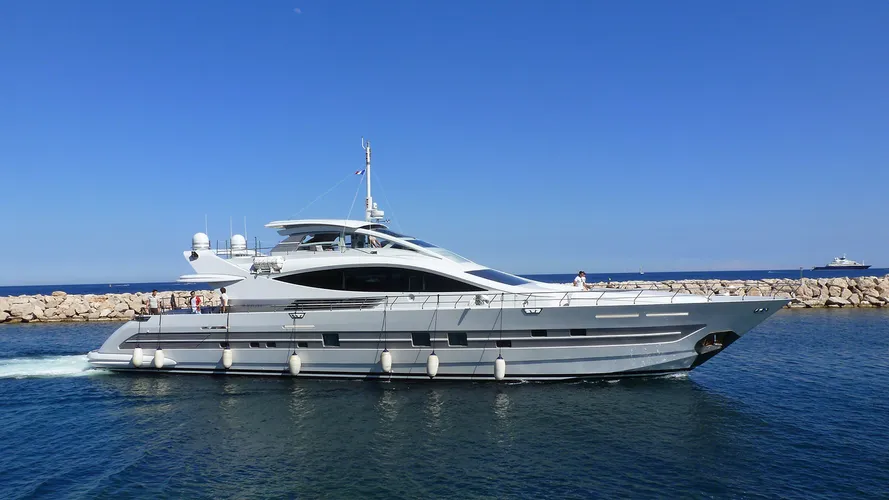Cerri 102 - yacht sold by Master Brokerage