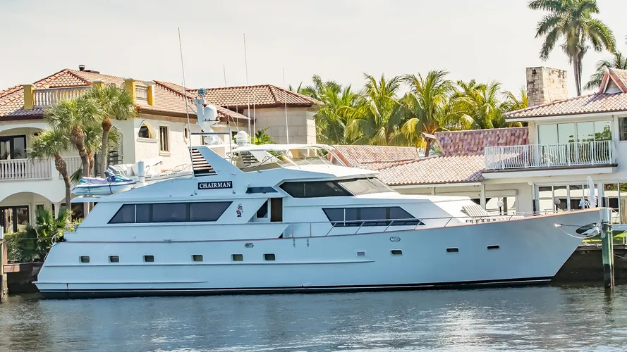 Chairman-Broward-yacht-sold