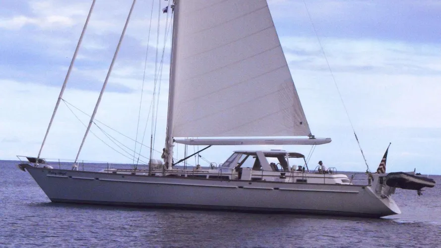 Gulfstar yacht Ruling Angel sold