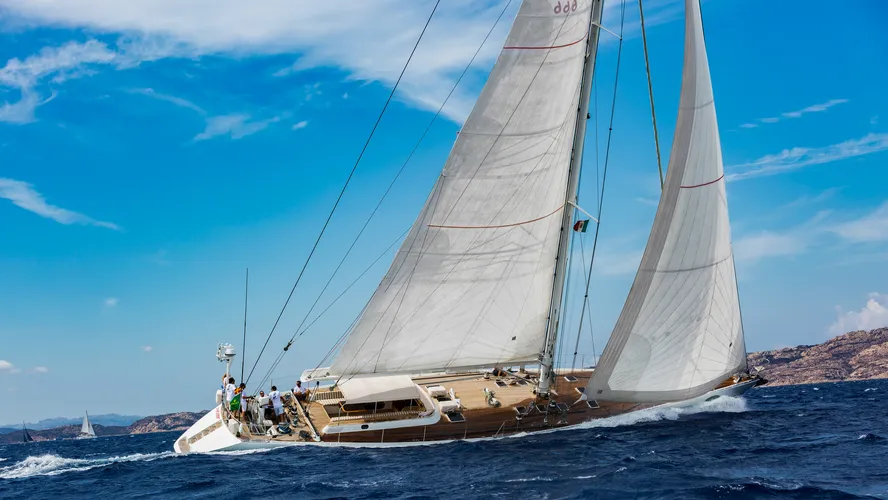the-trehard-sailing-yacht-diablesse-is-currently-offered-for-sale