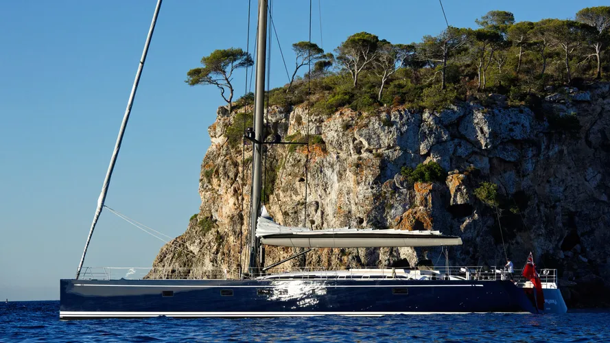 shamanna-sailing-yacht