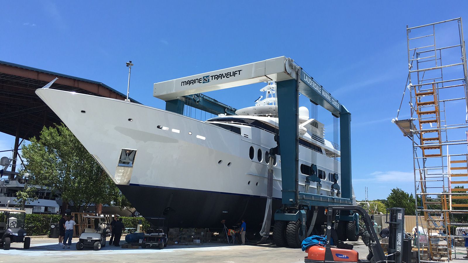 lauderdale marine center directory