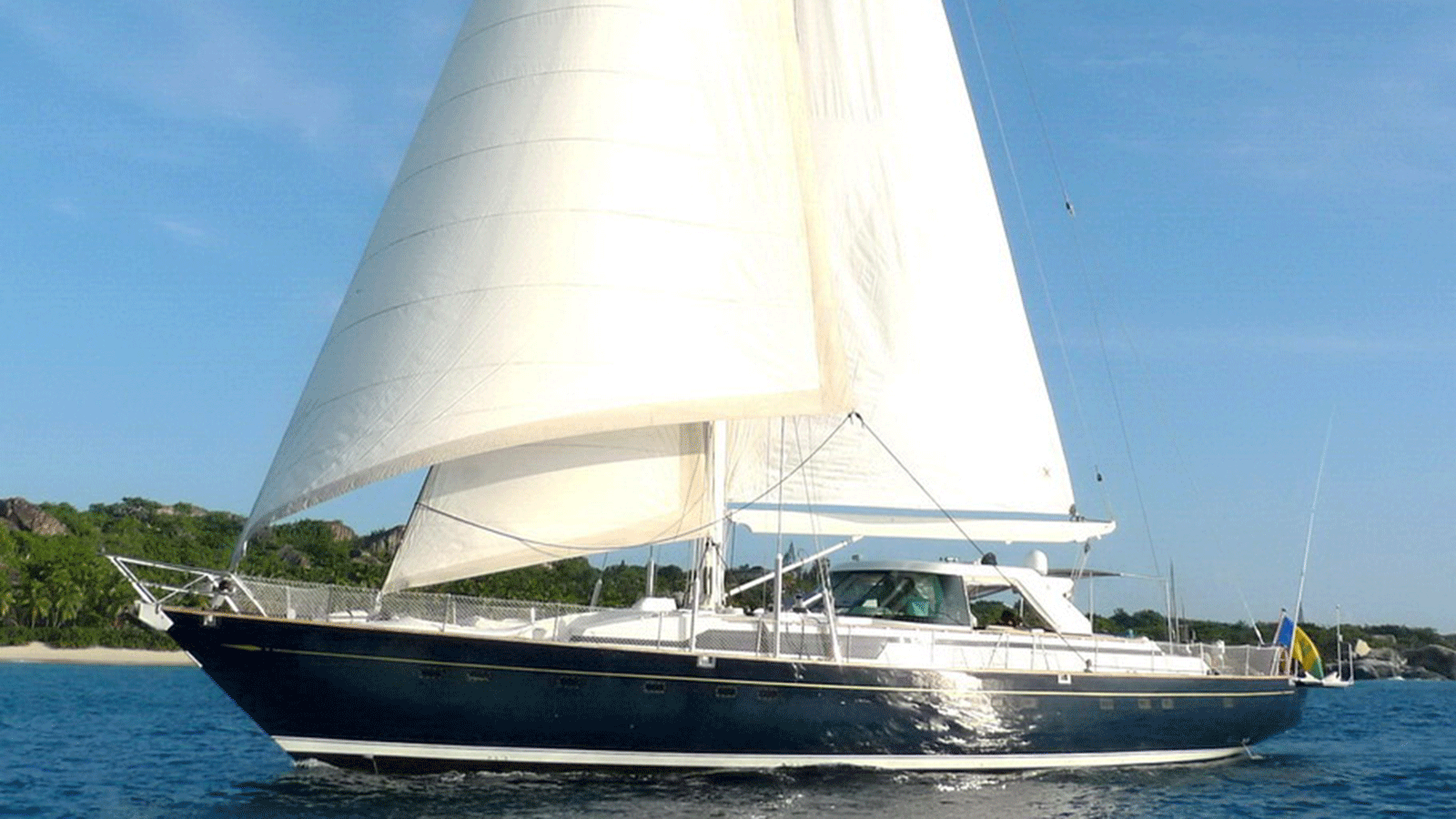  cim-sailing-yacht-lady-emily-sold