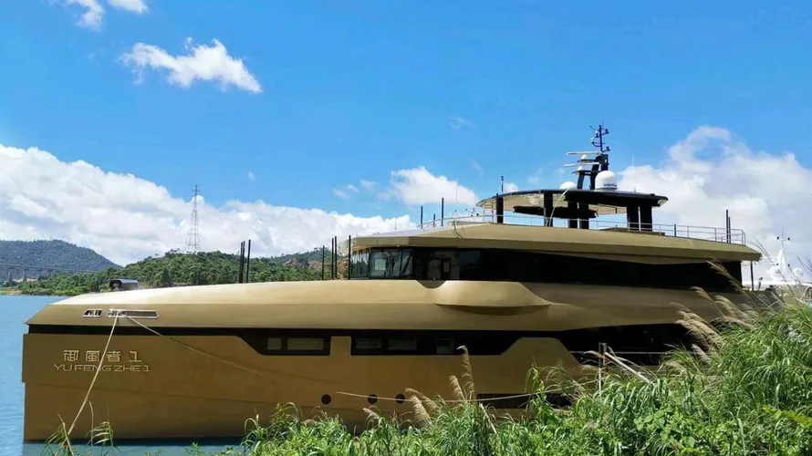 Yu-Feng-Zhe-1-heysea-yachts