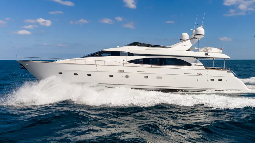 the-azimut-motor-yacht-kokomo-has-been-sold