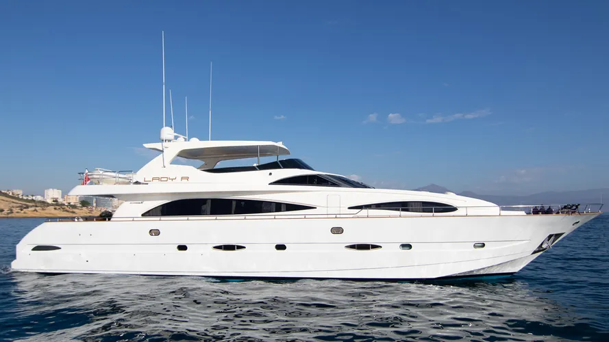 astondoa-motor-yacht-lady-r-for-sale