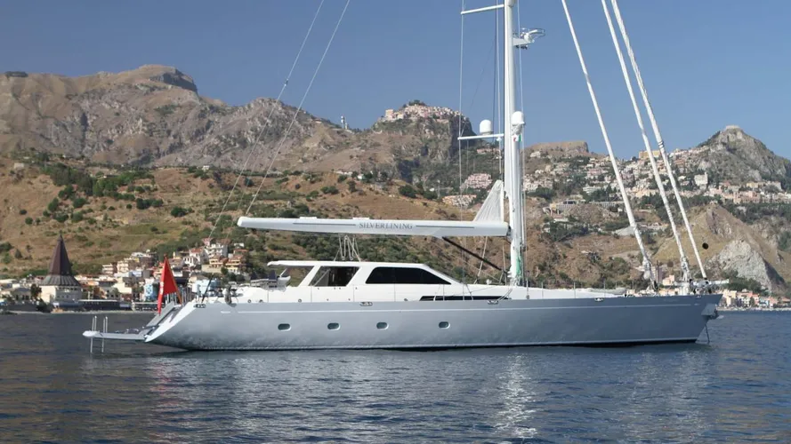 silverlining-superyacht-sold