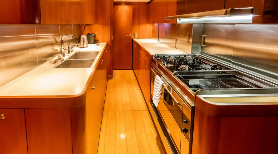 Swan 100-103 FD Hoppetosse | Interior