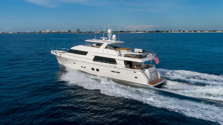 seas-the-moment-exterior