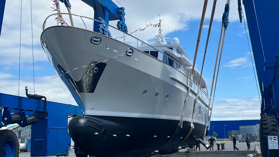 Tembea 27m launch in slings
