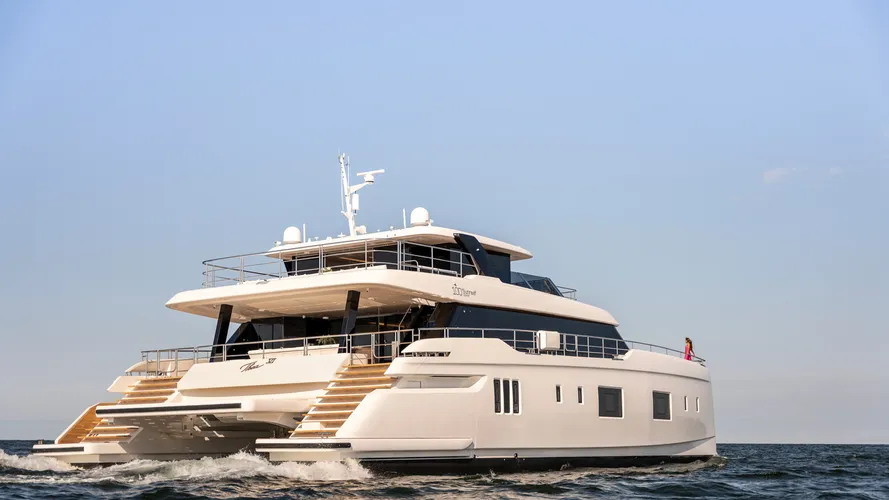 Exterior of Thea VI