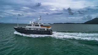 28m explorer yacht jimmy buffett owned listed for auction