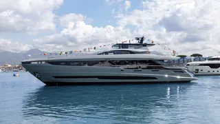 Latest Mangusta GranSport 33 motor yacht launched