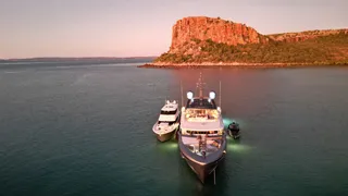 globas yacht and kaiyo yacht