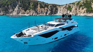 sunseeker motor yacht survivor 2 for sale