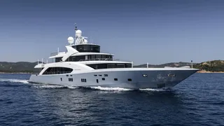 50m Couach motor yacht Belongers receives €2M price drop