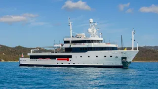 51m Mondomarine explorer yacht Tribu rejoins the market