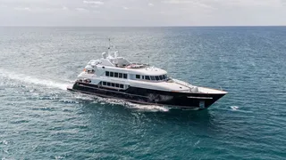 45m-trinity-motor-yacht-summerdance-for-sale