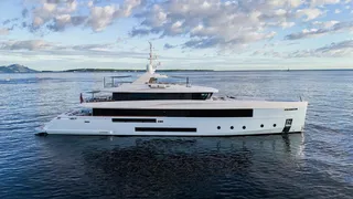 althea admiral motor yacht for sale