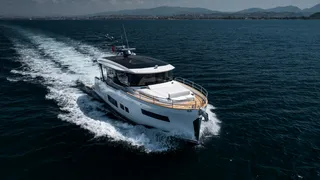 Sirena 48 yacht