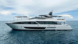 riva 110 dolcevita motor yacht riva royale for sale