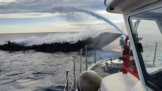 27m Leopard motor yacht Principessa Matera destroyed by fire in Capo Noli